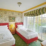 Aparthotel Hotel Appartement Landhaus Stutzi - Hotel Strandperle 3*