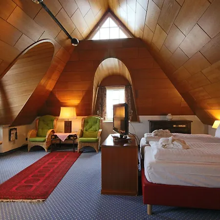 Stutzi - Strandperle Aparthotel 3*
